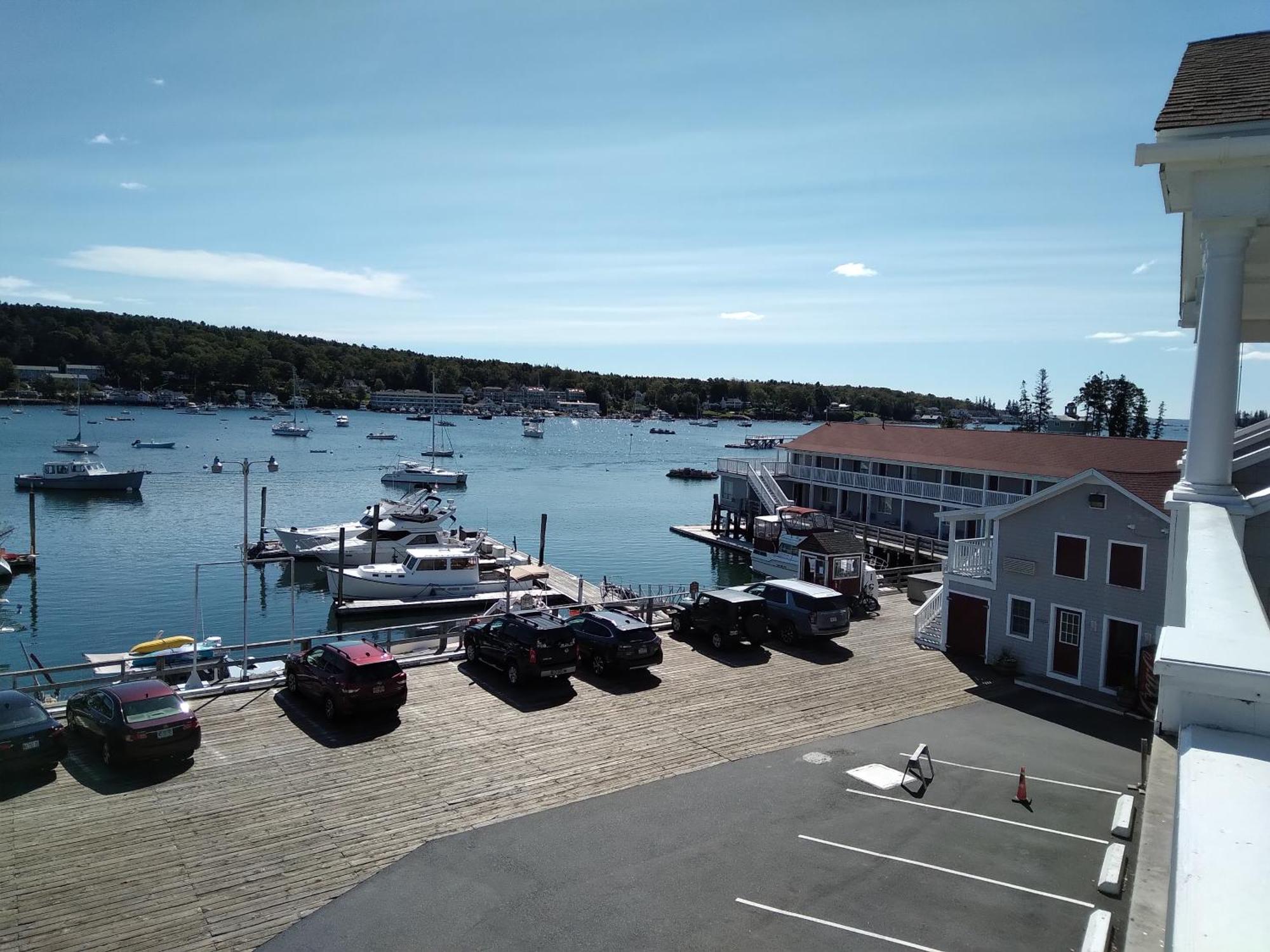 Tugboat Inn Boothbay Harbor Exterior photo